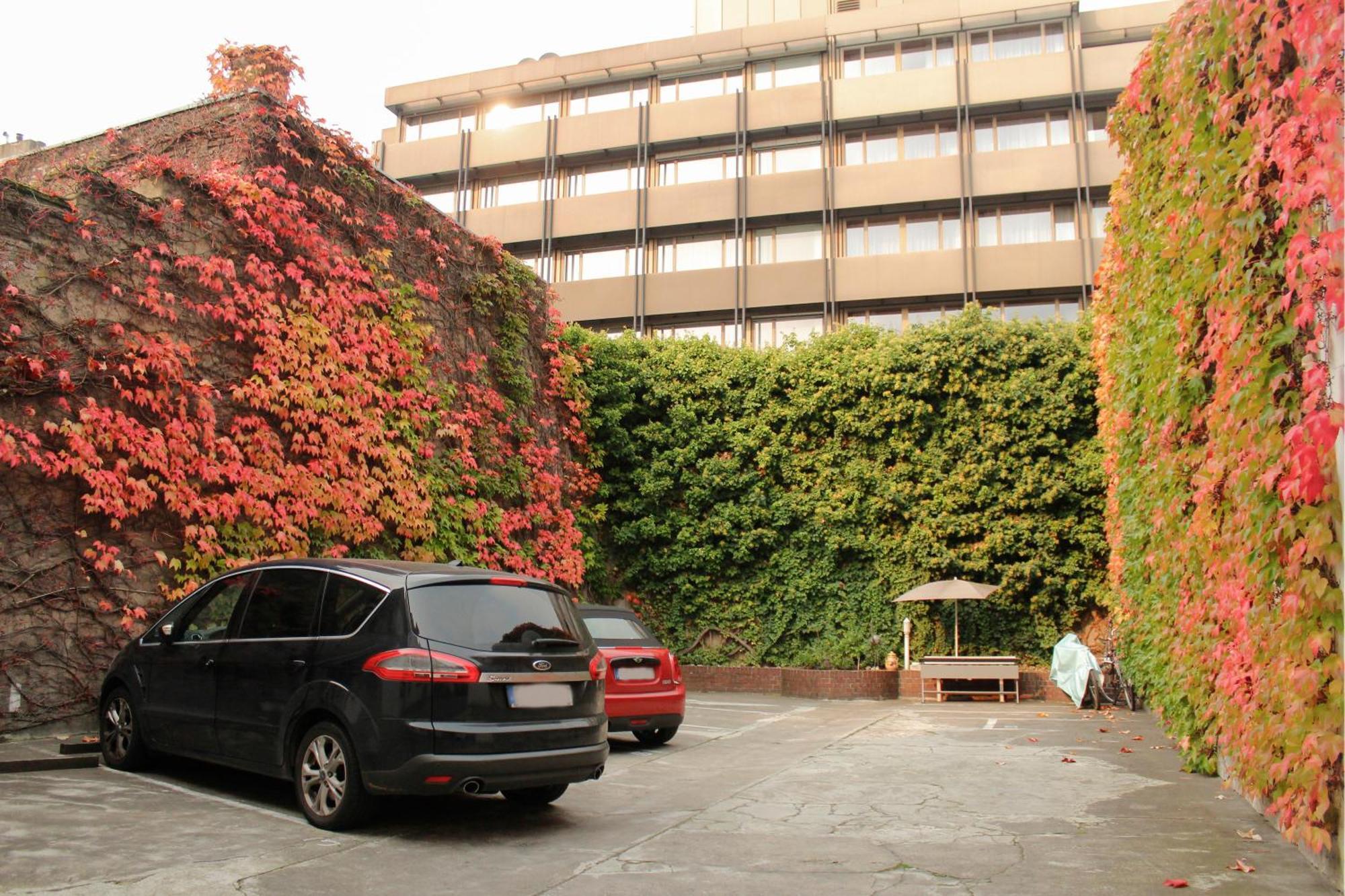 Hotel Moon Dusseldorf Ngoại thất bức ảnh